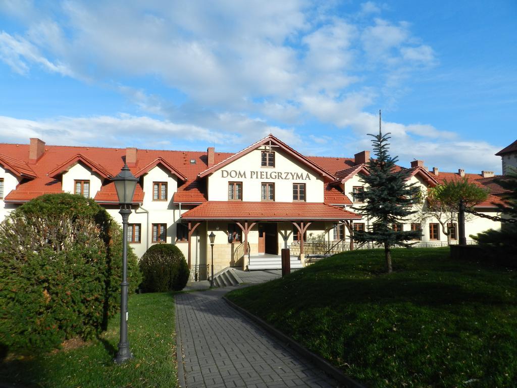 Готель Dom Pielgrzyma Кальварія-Зебжидовська Екстер'єр фото